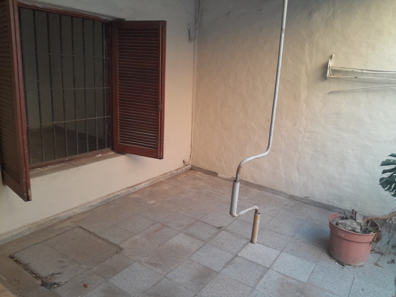 VENDO CASA 3 DORM. B° PUEYRREDON - ESCRITURA.