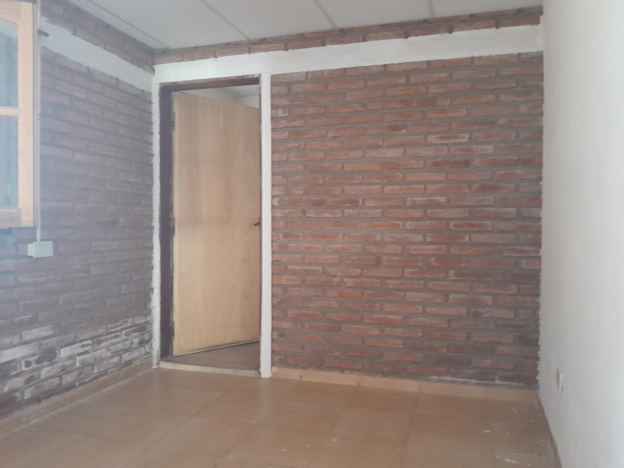 VENDO CASA 3 DORM. B° PUEYRREDON - ESCRITURA.