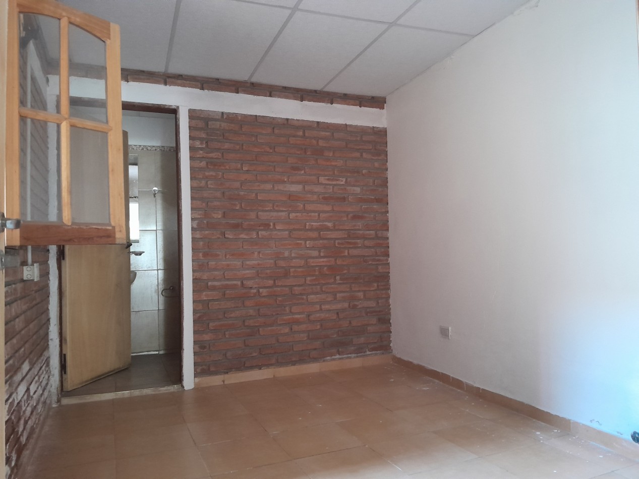 VENDO CASA 3 DORM. B° PUEYRREDON - ESCRITURA.