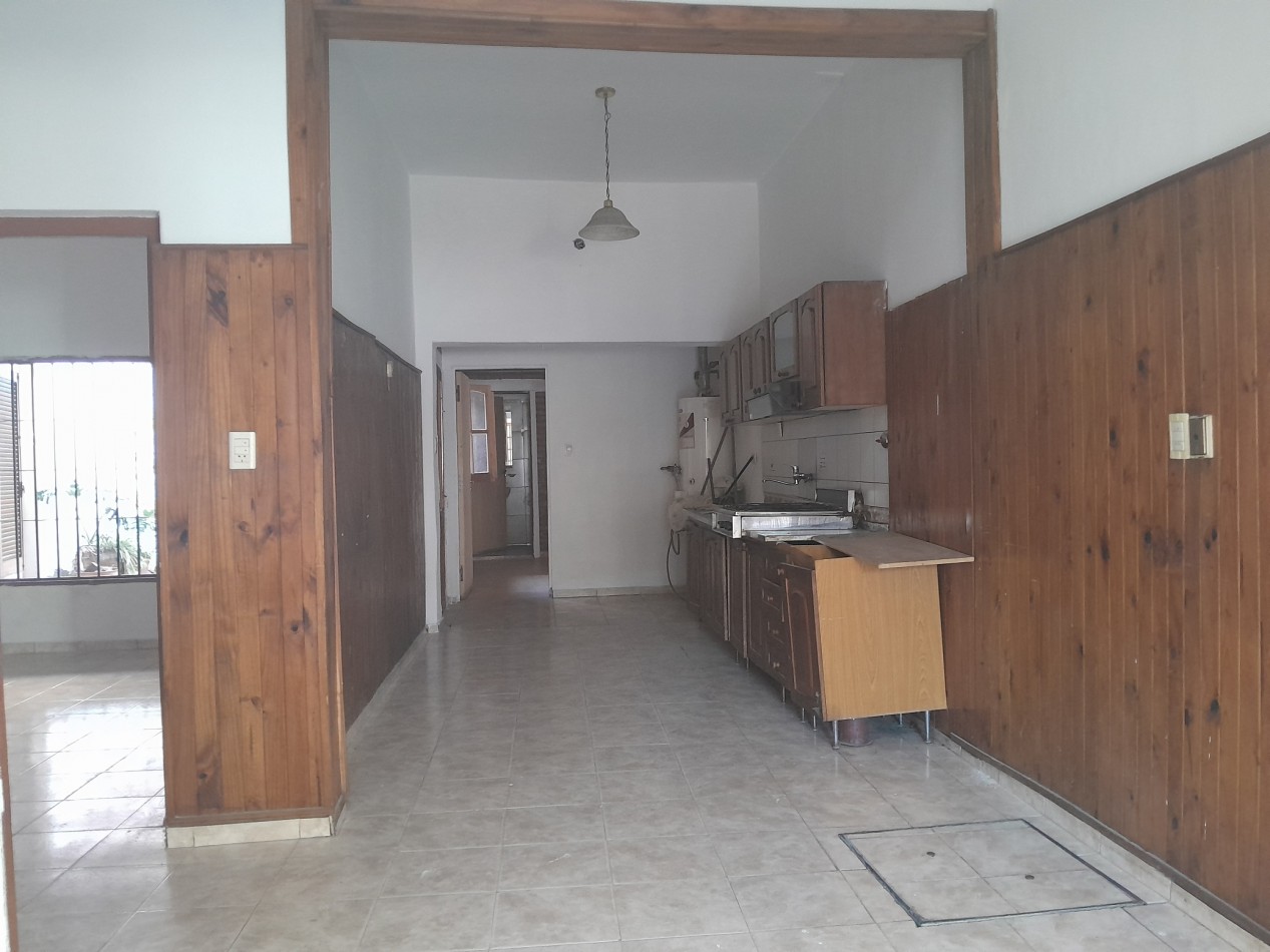VENDO CASA 3 DORM. B° PUEYRREDON - ESCRITURA.