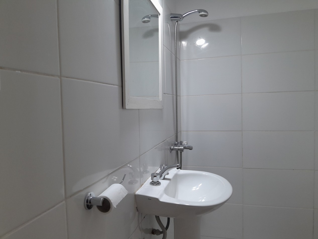 ALQUILO DEPARTAMENTO 2 DORM. + COCHERA RECICLADO. B° SAN MARTIN