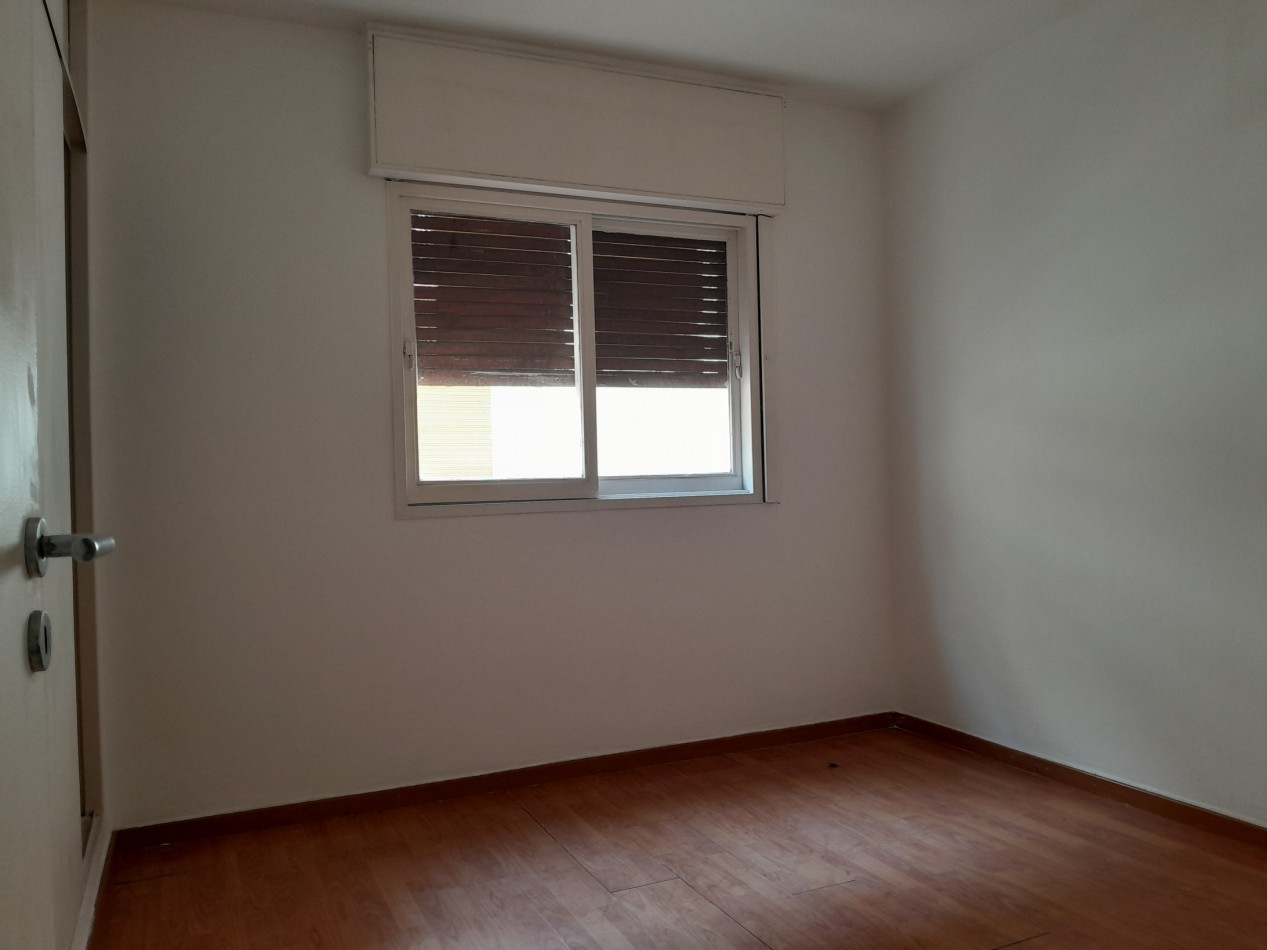 ALQUILO DEPARTAMENTO 2 DORM. + COCHERA RECICLADO. B° SAN MARTIN