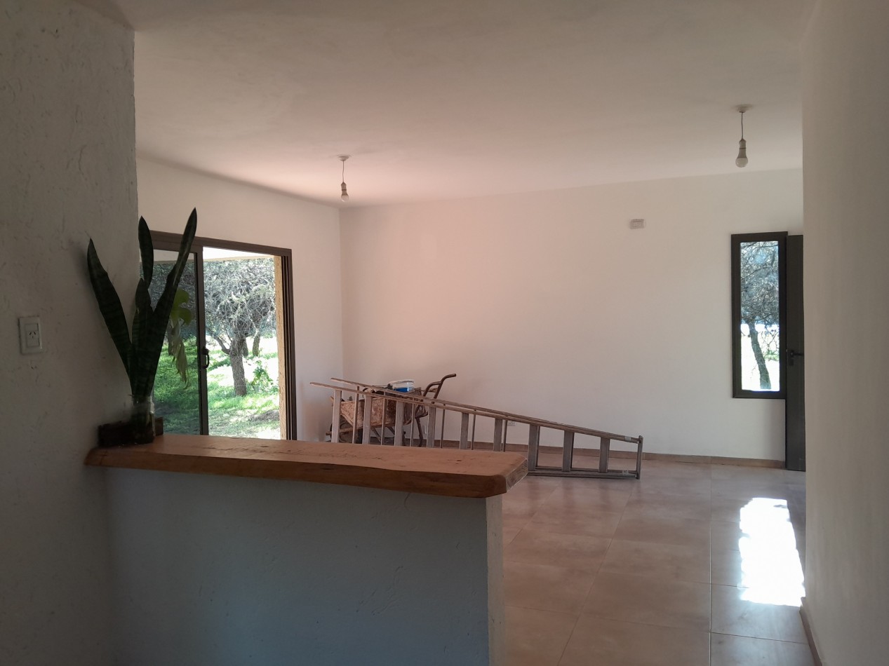 VENTA CASA 3 DORMITORIOS - VILLA CATALINA - PRIMERA ETAPA - ESCRITURA
