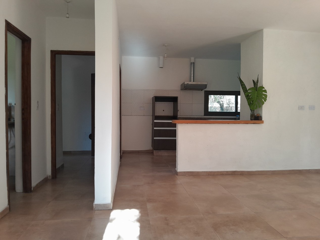 VENTA CASA 3 DORMITORIOS - VILLA CATALINA - PRIMERA ETAPA - ESCRITURA