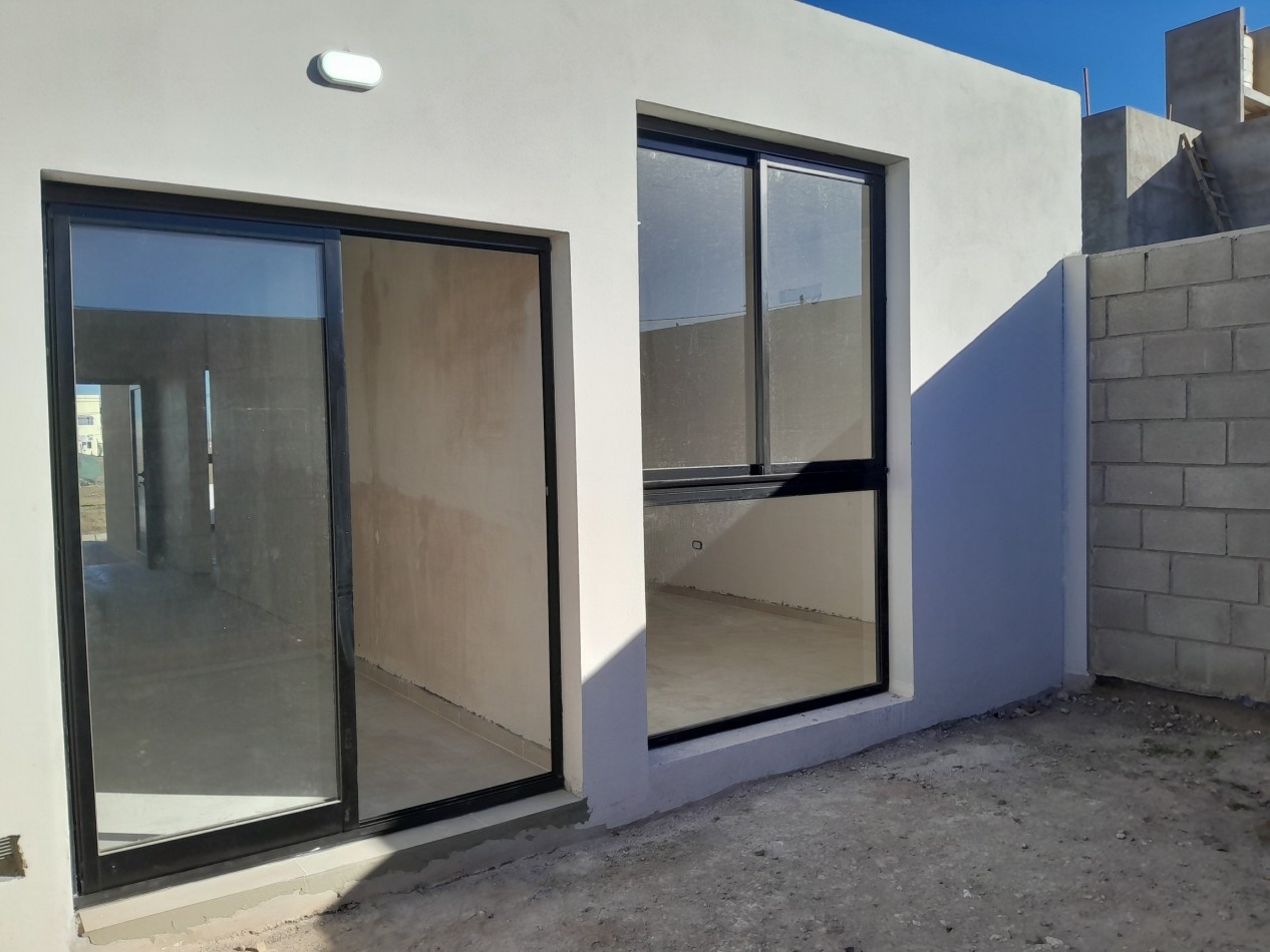 VENDO DUPLEX 2 DORM. Y 2 BAÑOS DOCTA CENTRAL. A ESTRENAR!!