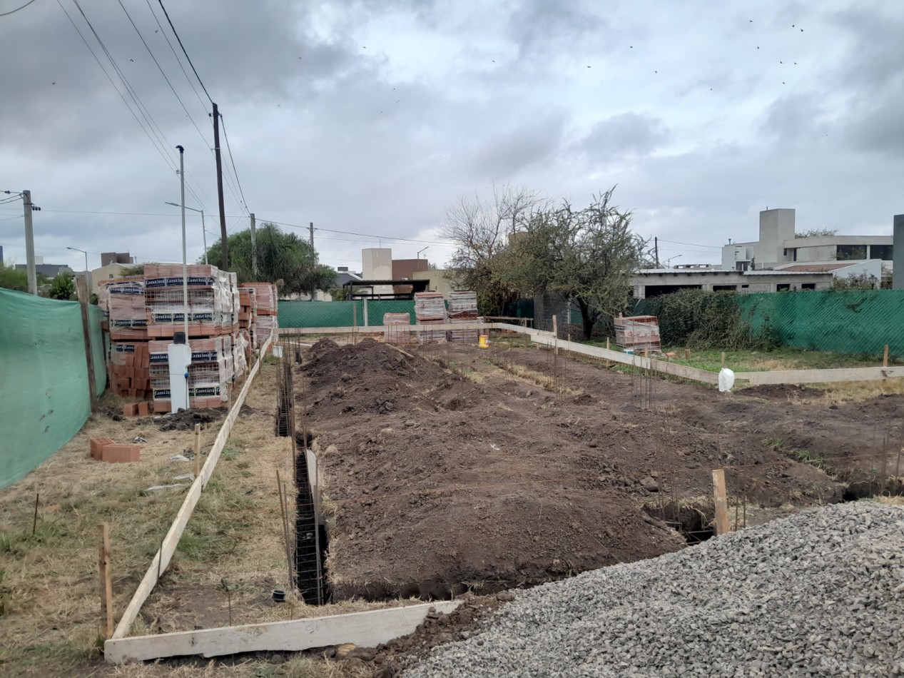 Vendo casa de 3 dormitorios a estrenar en Villa Catalina.