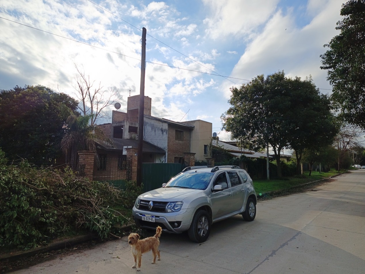 VENDO TERRENO 400 M2 B° VILLA RIVERA INDARTE. ESCRITURA