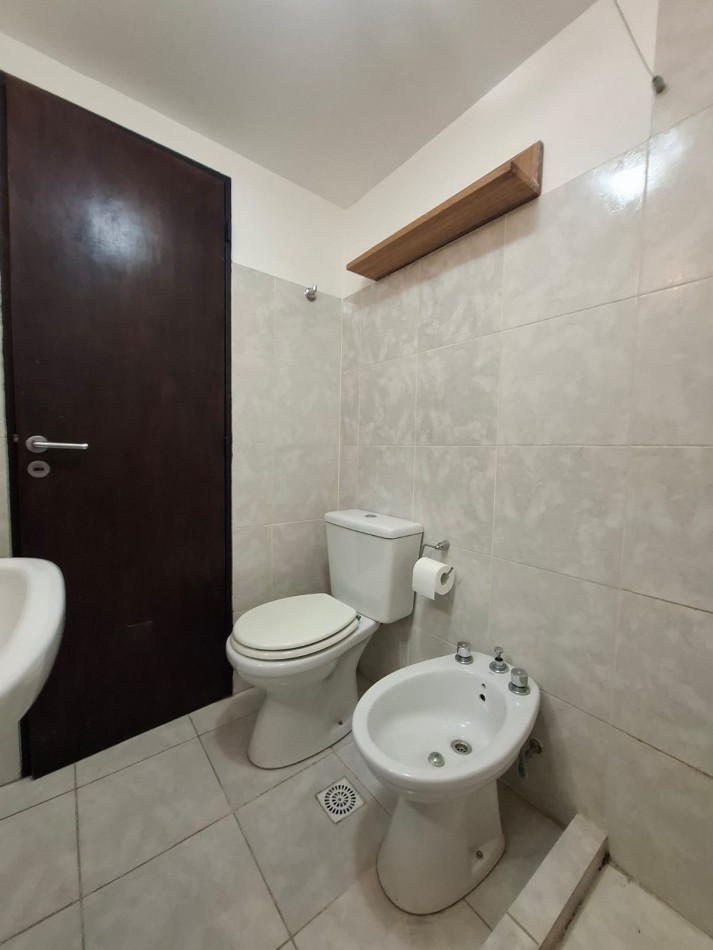 ALQUILO DEPTO 1 DORM. CON 2 PATIOS. B° ALTO ALBERDI
