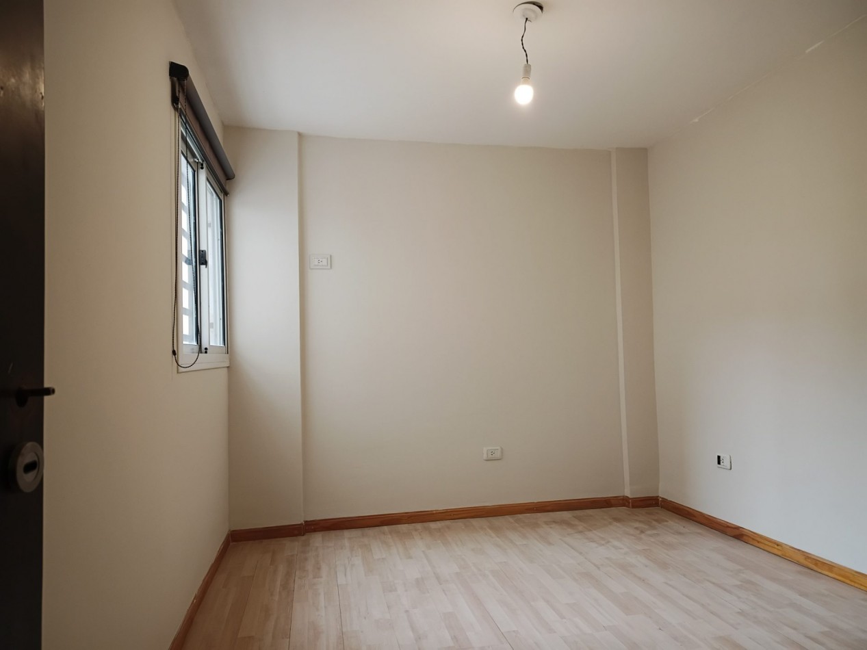 ALQUILO DEPTO 1 DORM. CON 2 PATIOS. B° ALTO ALBERDI
