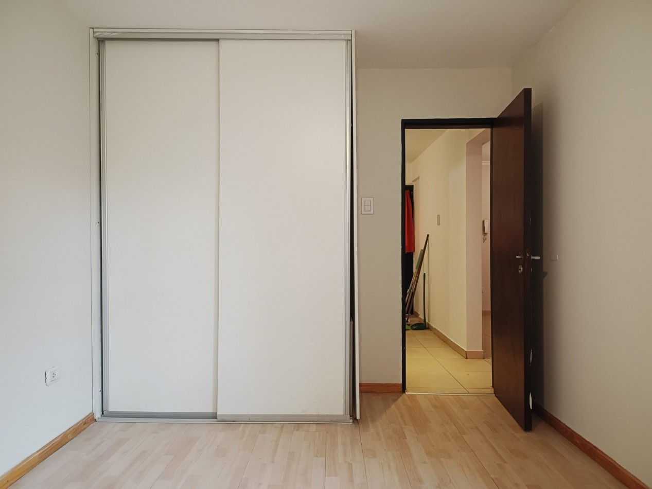 ALQUILO DEPTO 1 DORM. CON 2 PATIOS. B° ALTO ALBERDI