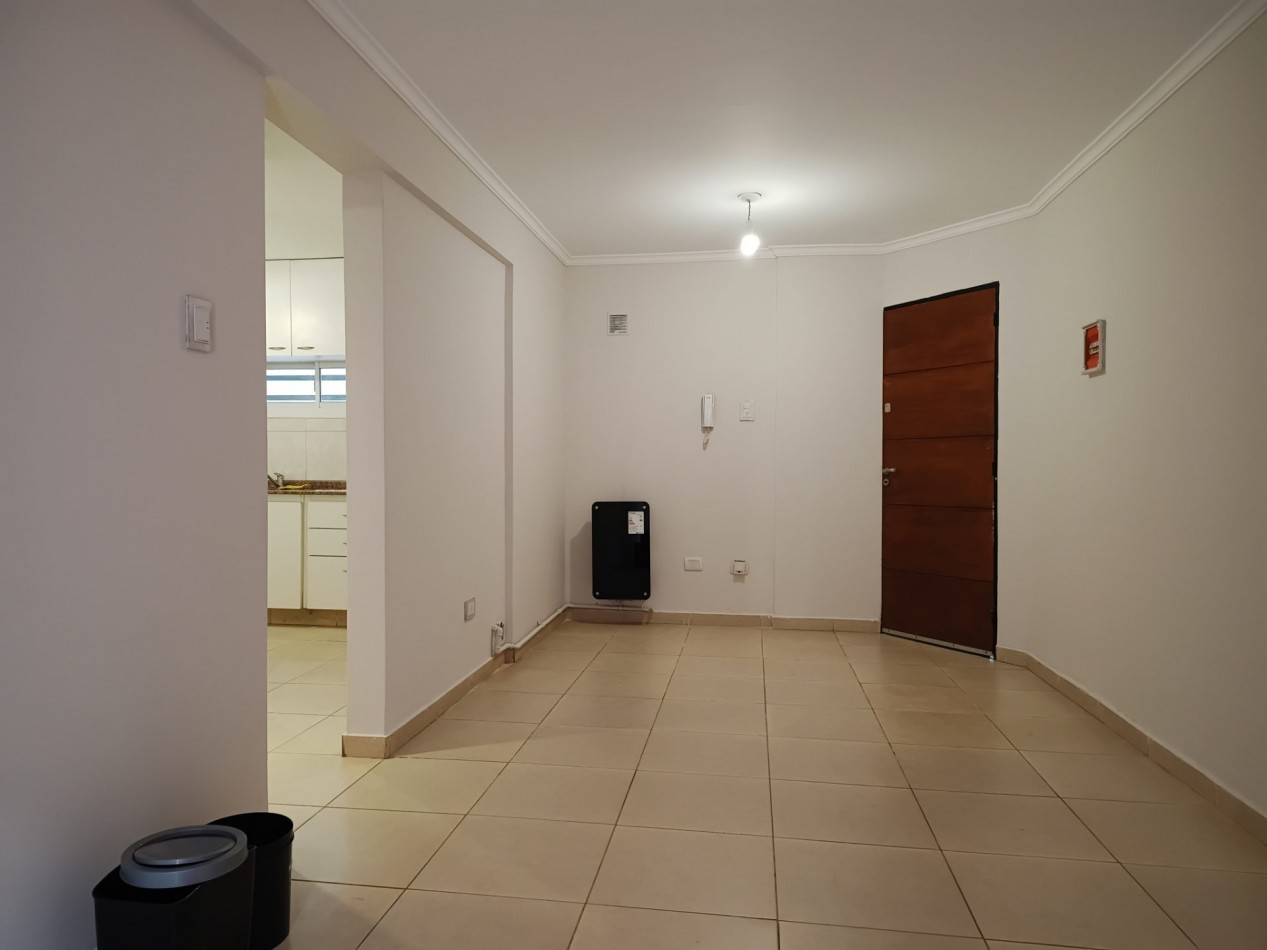 ALQUILO DEPTO 1 DORM. CON 2 PATIOS. B° ALTO ALBERDI
