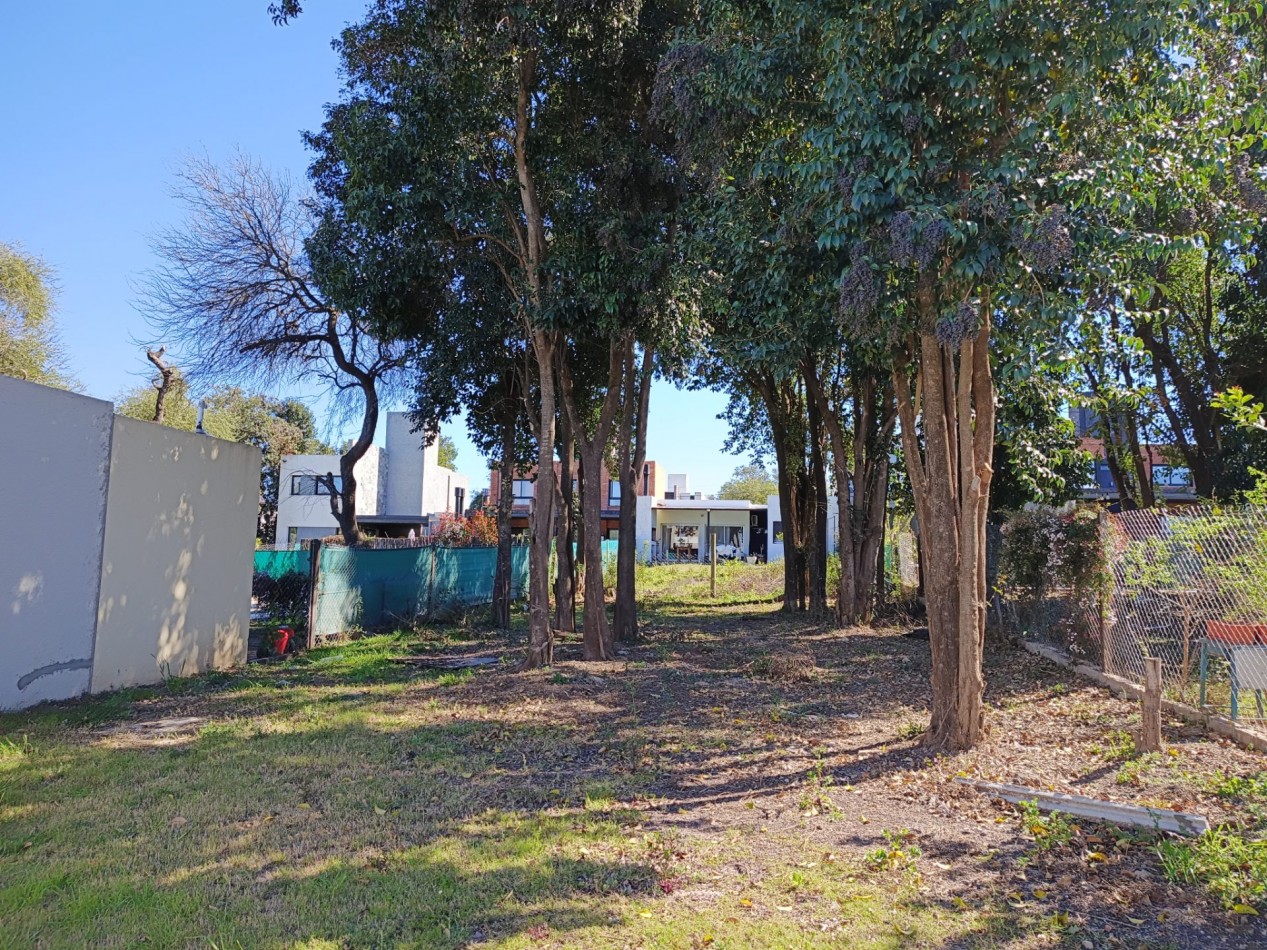 VENDO LOTE 400 m² - VILLA CATALINA. Etapa Los Altos | Con Escritura