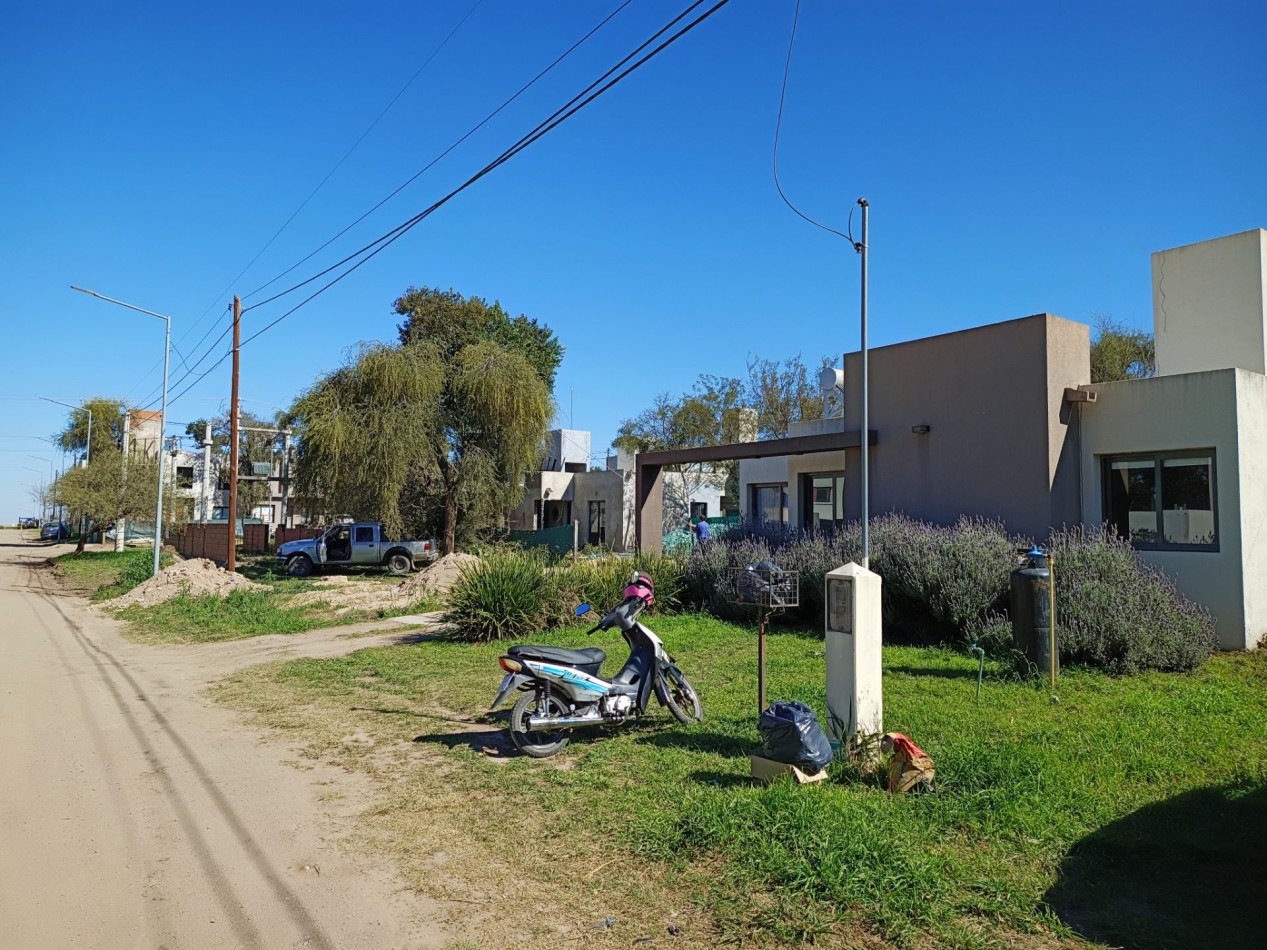 VENDO LOTE 400 m² - VILLA CATALINA. Etapa Los Altos | Con Escritura