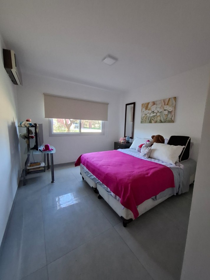 VENDO CASA 2 DORM. VILLA CATALINA PRIMERA ETAPA. ESCRITURA