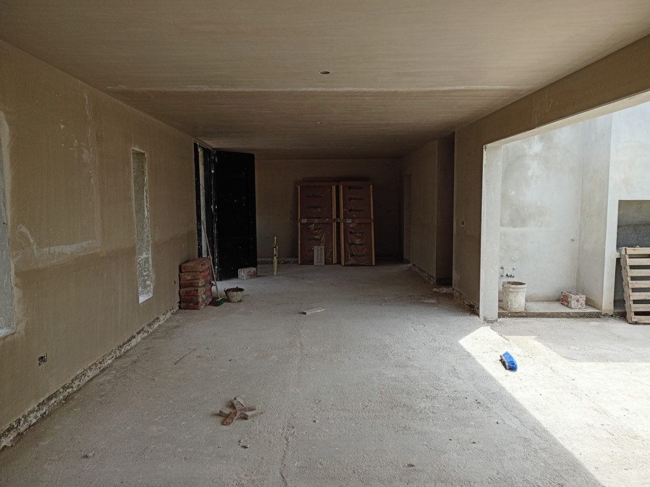 Vendo casa de 3 dormitorios a estrenar en Villa Catalina.