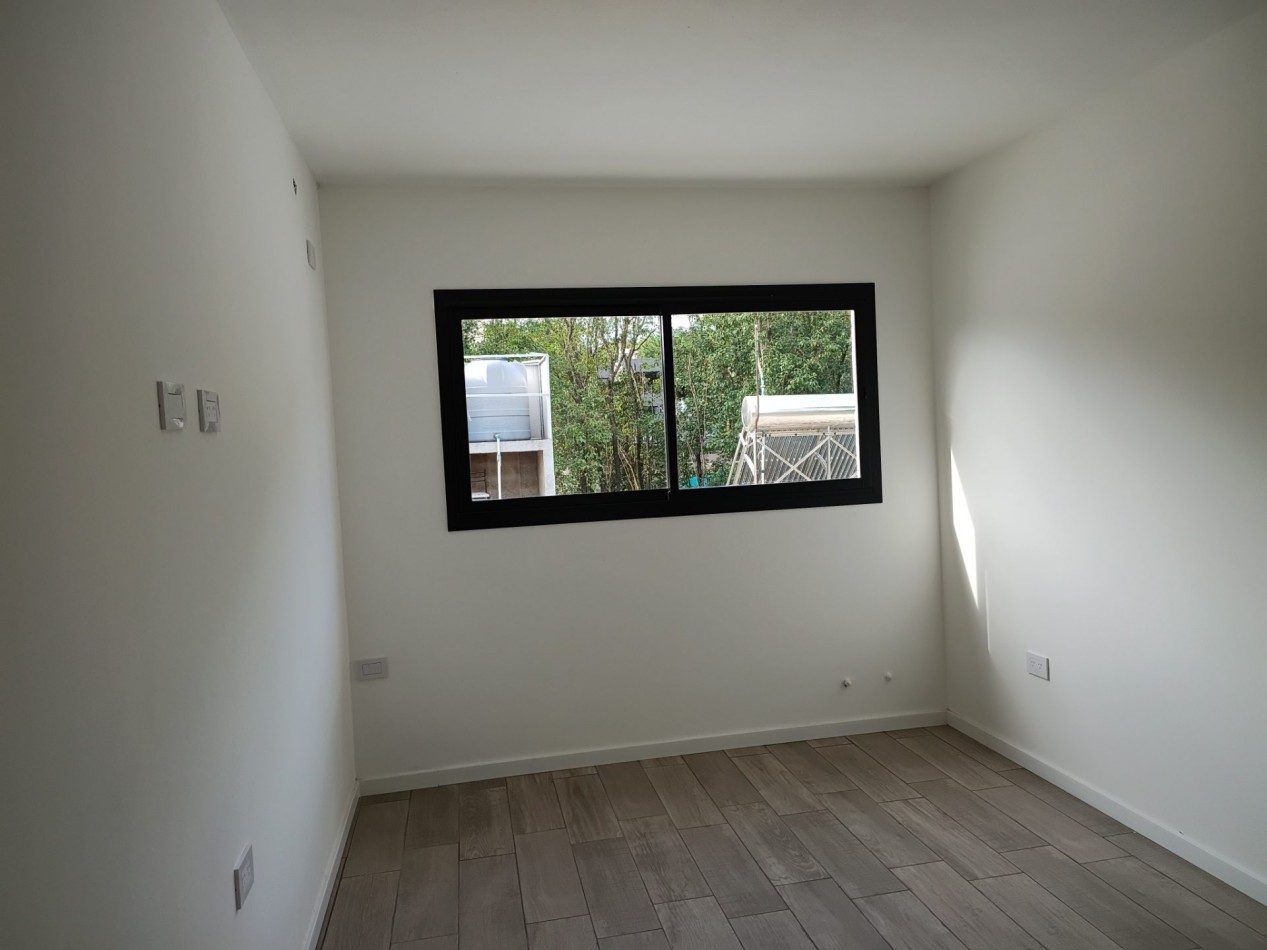 VENDO CASA 3 DORMITORIOS VILLA CATALINA A ESTRENAR