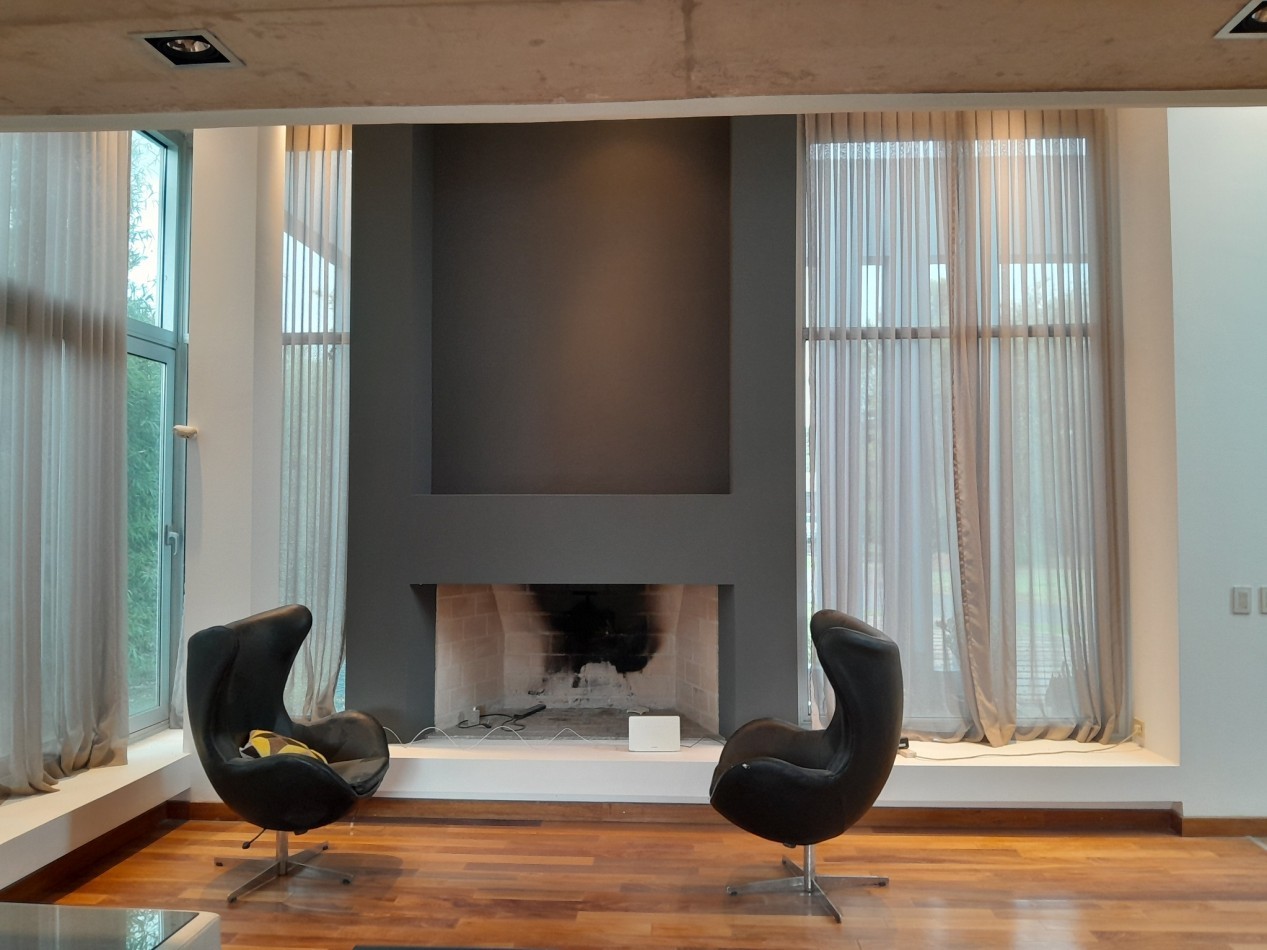 VENDO MODERNA CASA DE 3 DORMITORIOS SAN ISIDRO COUNTRY