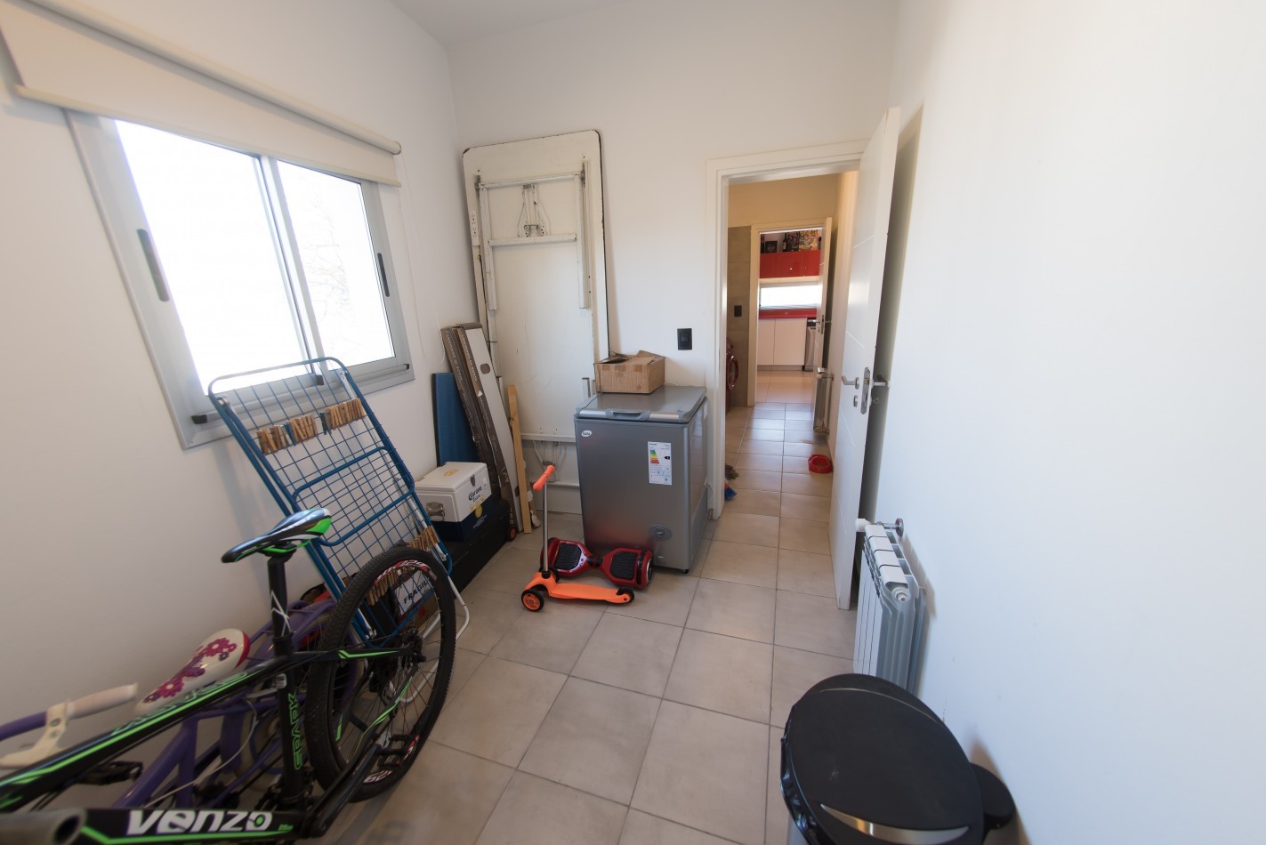 Alquiler Casa de 3 dorm. Semi-Amoblada en Country Tierralta - Barrancas del Sol Este