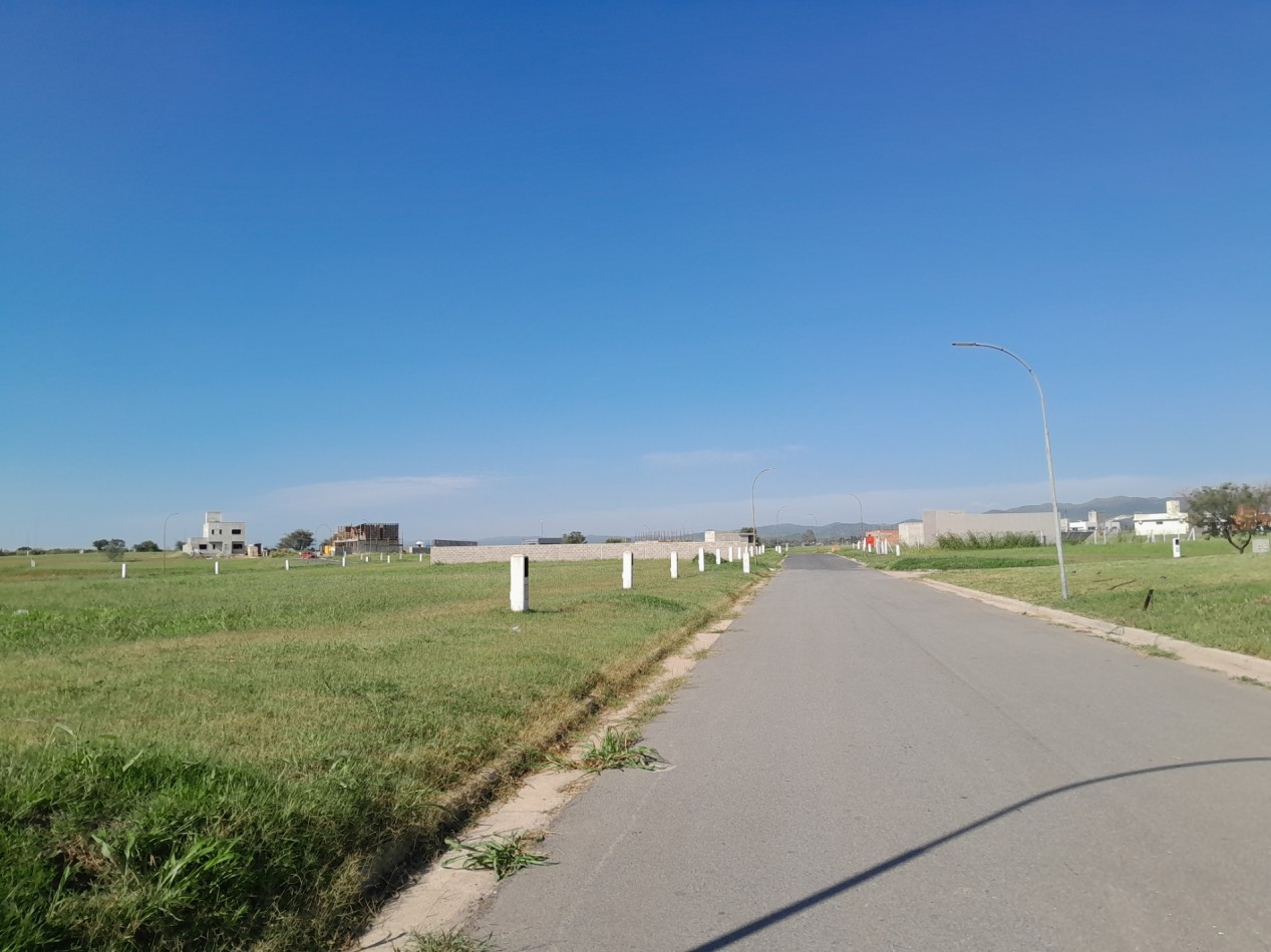 VENTA | LOTE ESQUINA 360 m² - B° Tres Gracias, 2° Etapa