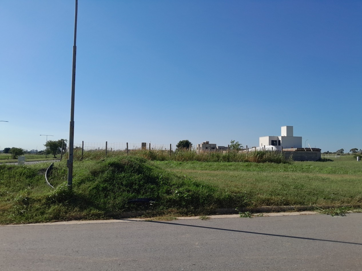 VENTA | LOTE ESQUINA 360 m² - B° Tres Gracias, 2° Etapa