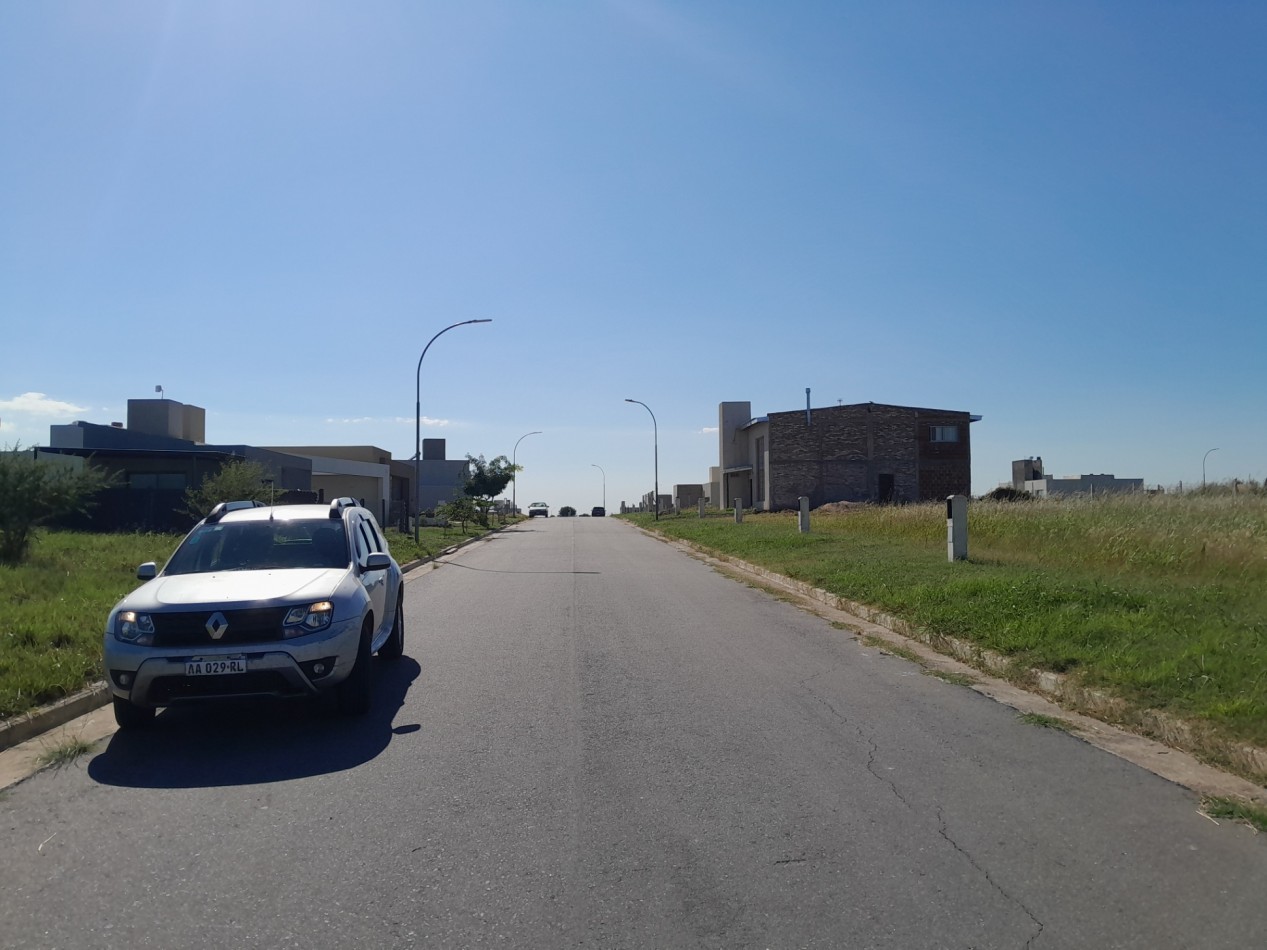 VENTA | LOTE 432 m² - Recibo vehiculo - B° Tres Gracias, 2° Etapa