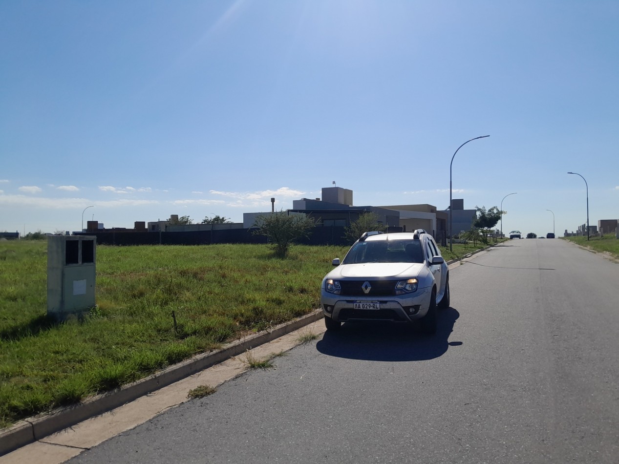 VENTA | LOTE 432 m² - Recibo vehiculo - B° Tres Gracias, 2° Etapa