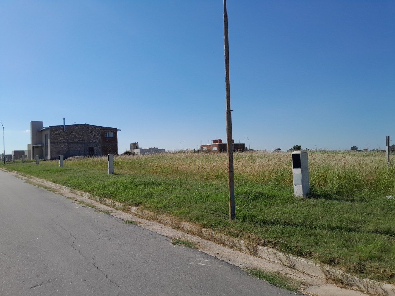 VENTA | LOTE 432 m² - Recibo vehiculo - B° Tres Gracias, 2° Etapa