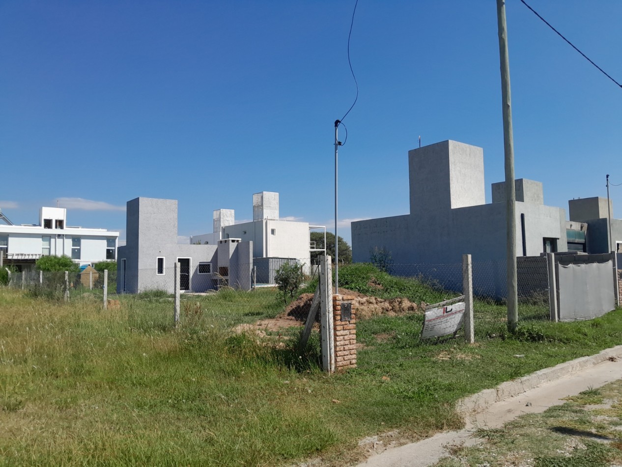 VENDO LOTE 385 m² - B° VILLA JUANA - ALTA GRACIA